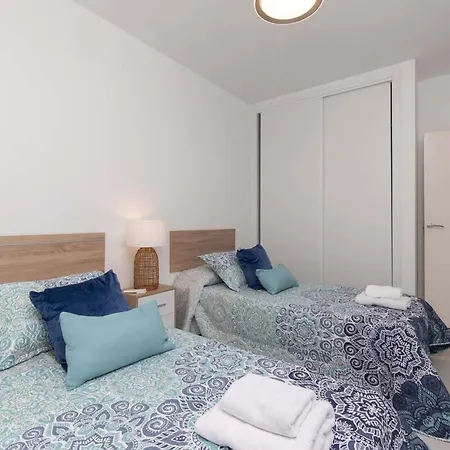 Santa Amalia 1 - Three Bed * لوس كريستيانوس