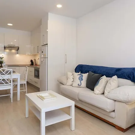 Santa Amalia 1 - Three Bed Lägenhet