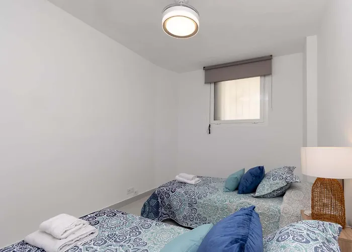 Santa Amalia 1 - Three Bed Daire Los Cristianos (Tenerife)